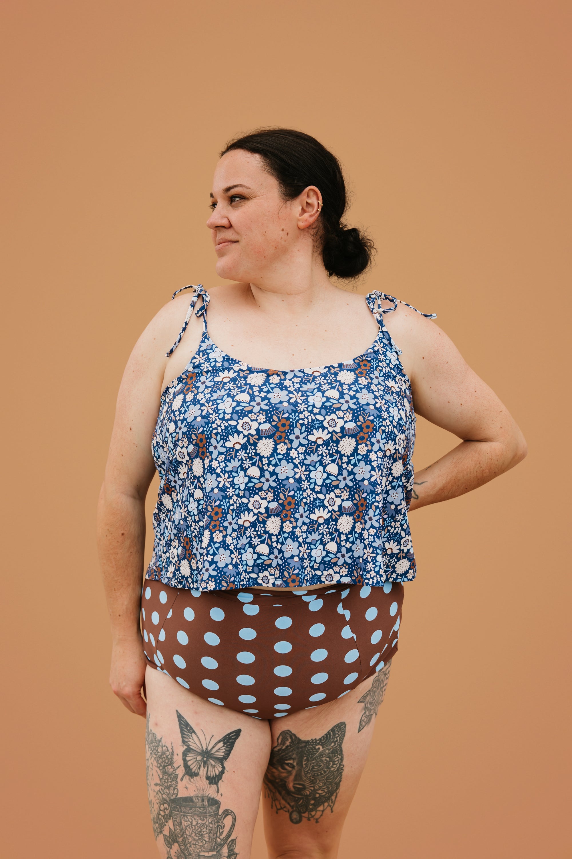 PRE-ORDER: Swing Top Indigo Posy