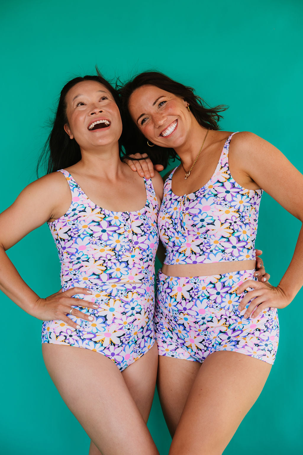 Last Pieces - Snap It Up Top Dozens of Daisies