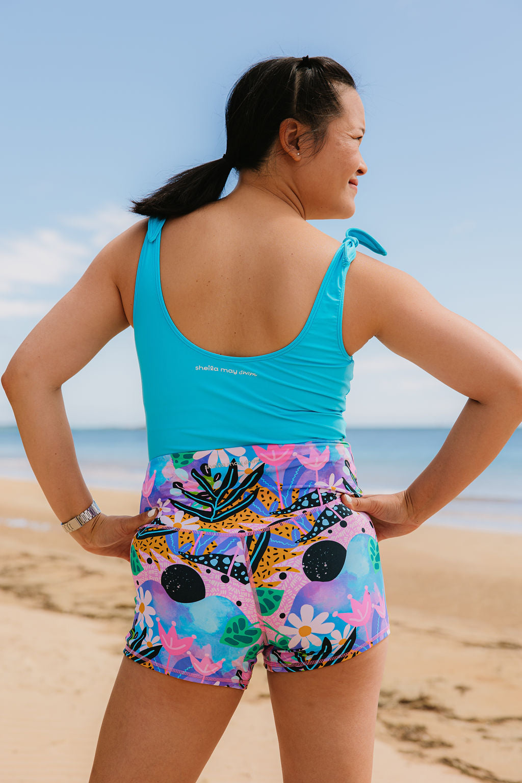 Last Pieces - Shoulder Tie Top Splash